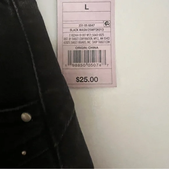 Wild Fable Women’s Black Wash Studded Denim Mini Skort Size L (NWT) - Picture 4 of 7